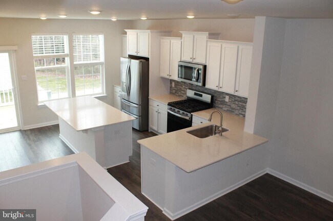 Foto del edificio - 404 Monte Farm Rd