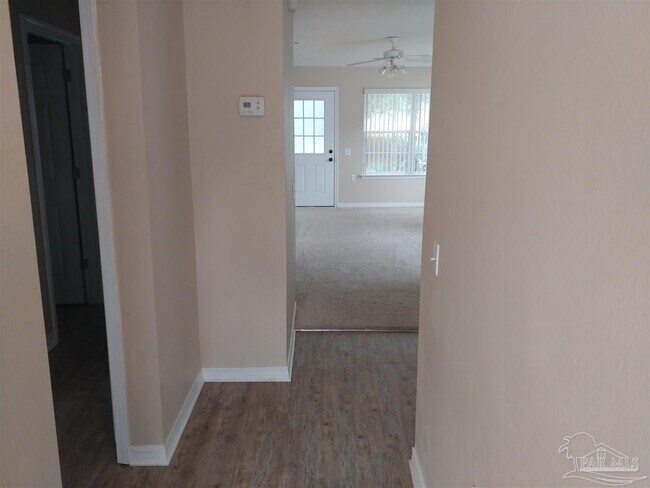 Foto del edificio - 2441 Spyglass Cir