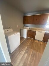 Building Photo - 1417 Dandridge St Building Photo - 1417 Dandridge St