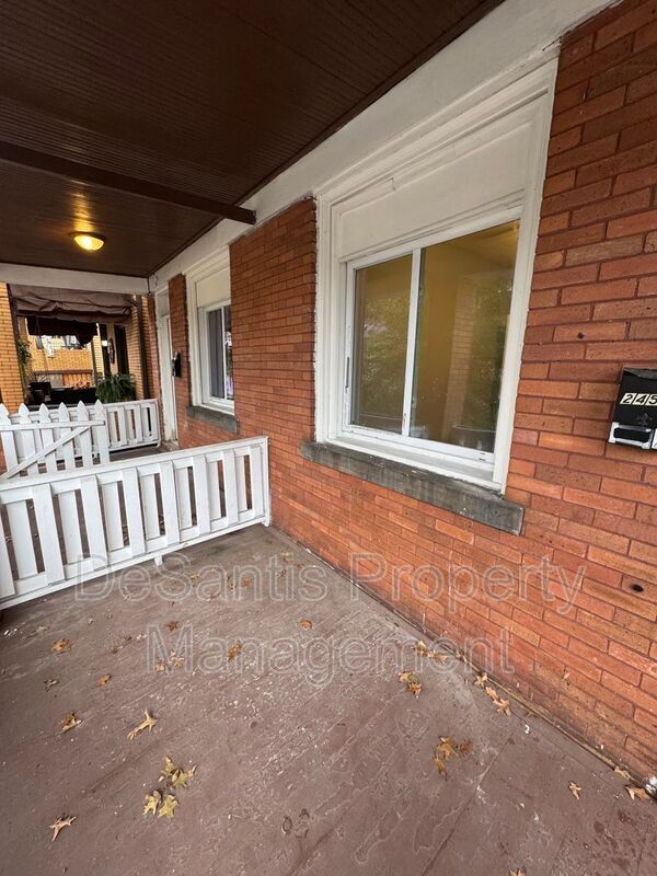 Foto del edificio - 2450 Starkamp St