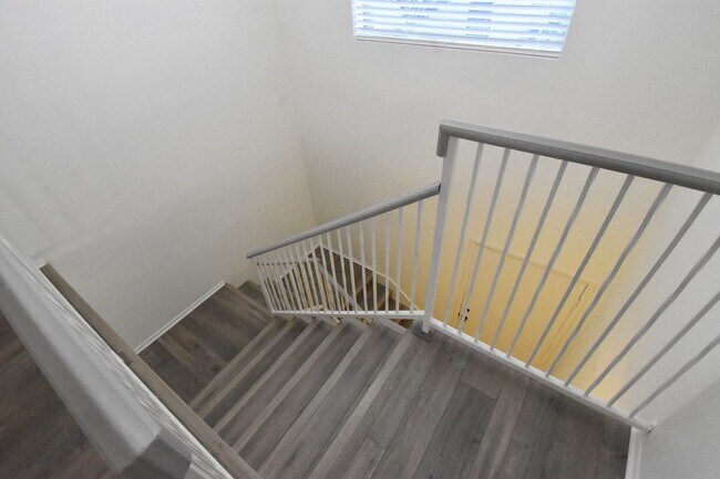 Foto del edificio - Gorgeous 2 Bedroom Condo