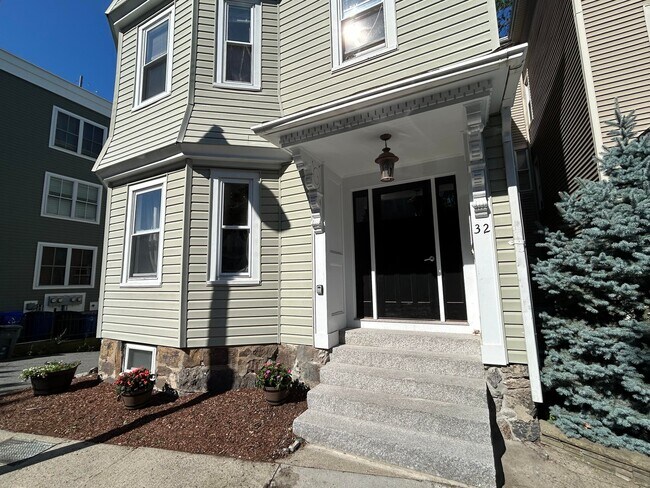 Photo - 32 Forbes St Apartment