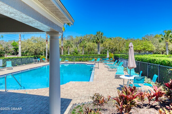 Building Photo - 637 Mount Olympus Blvd