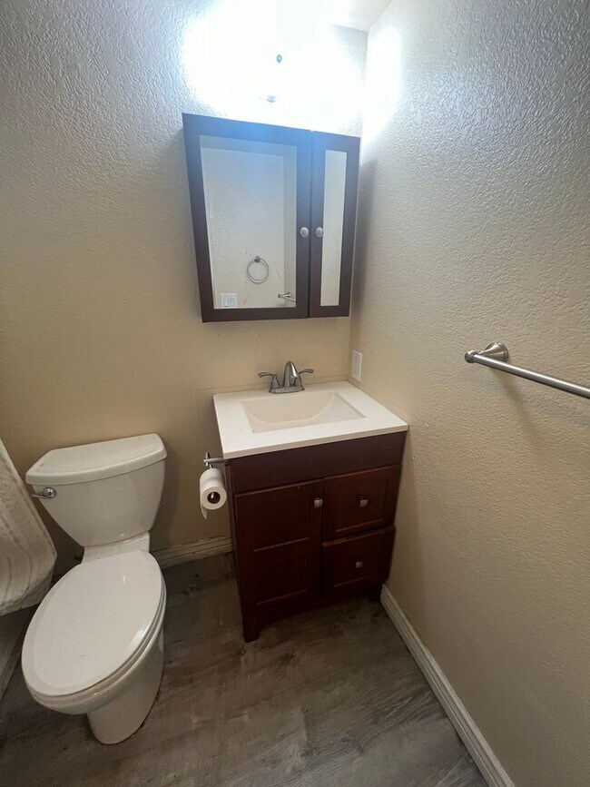 Foto del edificio - Super cute 2 Bed/2 Bath next to NAU! Laundry in unit!