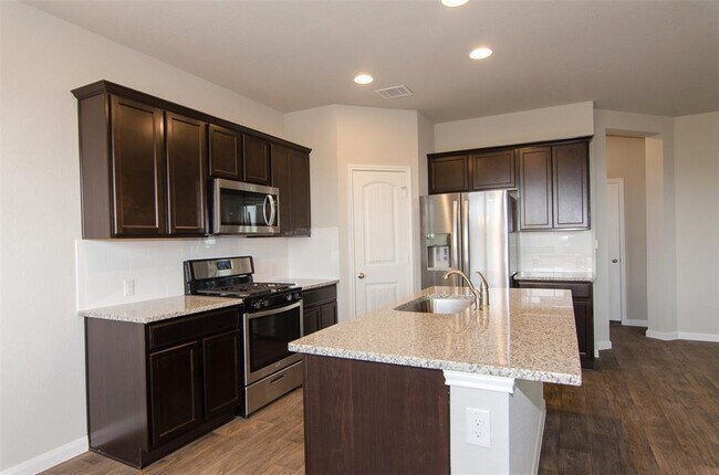 Building Photo - 262 Fall Aster Dr