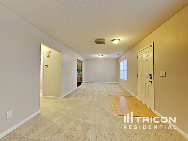 Building Photo - 10527 Madison Park Drive Charlotte NC