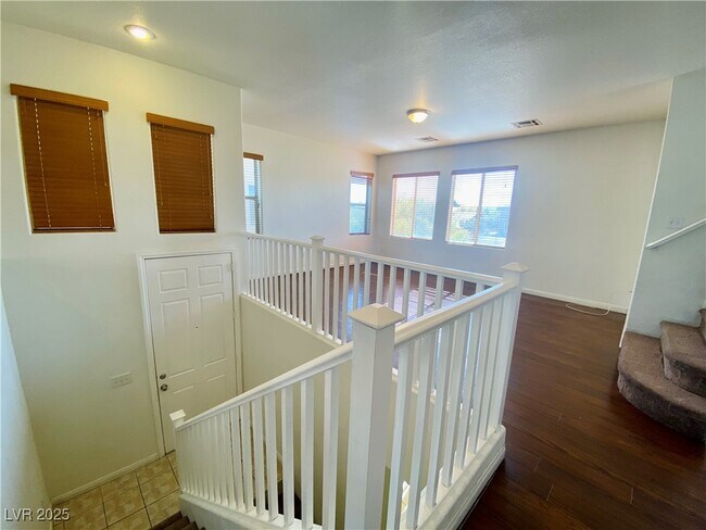 Foto del edificio - 9365 Roping Cowboy Ave