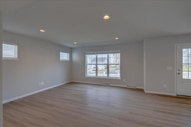 Building Photo - 9227 Rustic Pine Rd