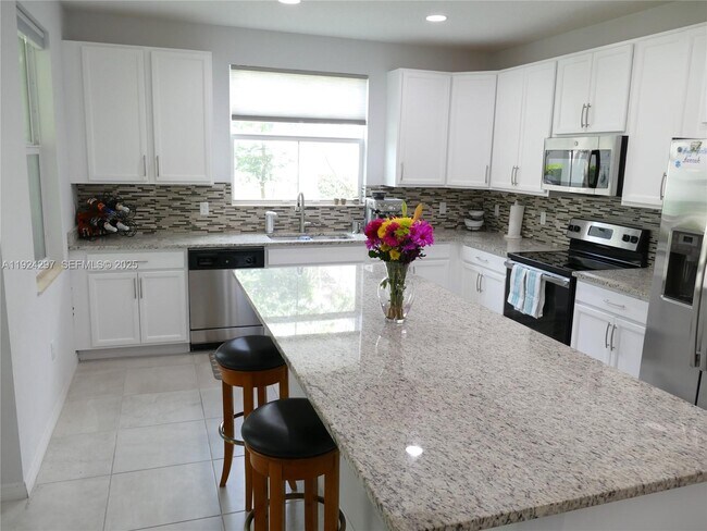 Foto del edificio - 5215 Golden Eagle Ter