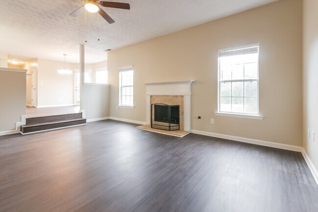 Foto del edificio - 985 Field View Dr