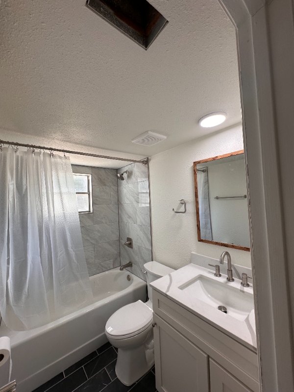 Foto del edificio - 224 Pleasant Grove Rd