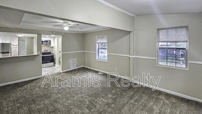 Foto del edificio - 166 Sewanee Ave NW