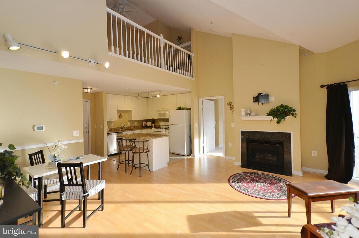 9486 Virginia Center Blvd Unit 420, Vienna, VA 22181 Condo for Rent