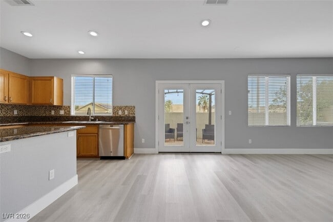 Building Photo - 3942 Meadow Foxtail Dr