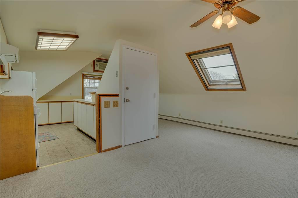 29 Embargo Pl, North Babylon, NY 11703 Room for Rent in North Babylon