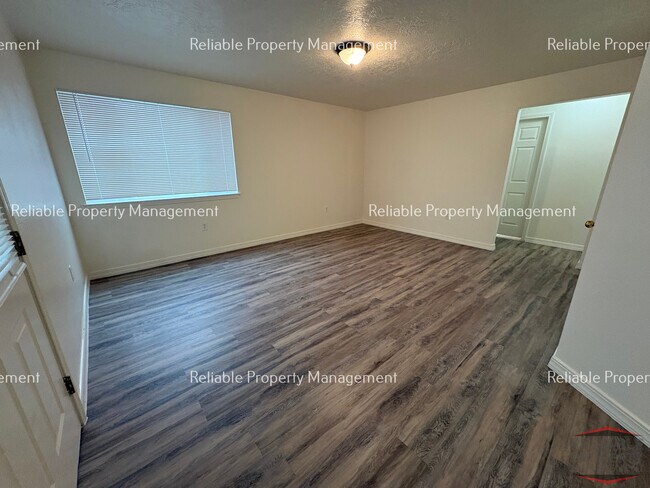 Foto del edificio - 2240 Meppen Dr