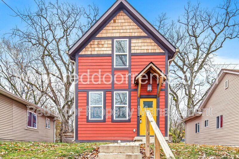 Foto principal - 1619 N Tacoma Ave