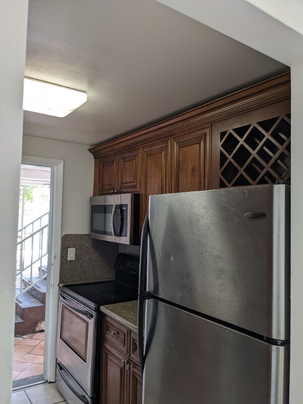 Foto del edificio - 11610 N Bayshore Dr