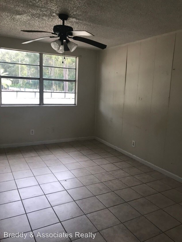 Building Photo - 3 br, 1 bath House - 3740 Forest Boulevard