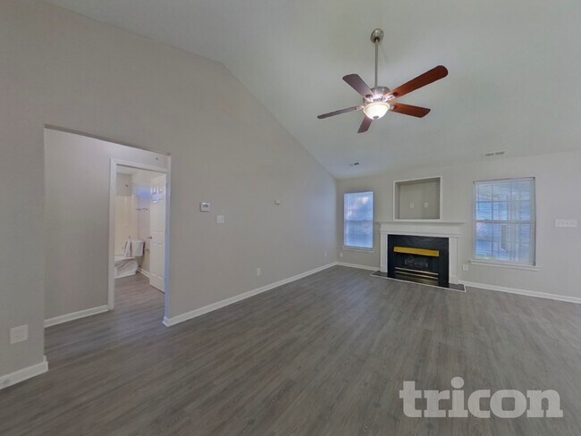 Building Photo - 1613 Bear Brook Dr