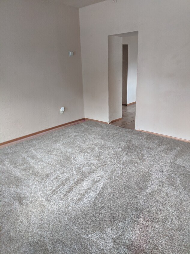 Bedroom - 333 Kansas Ave