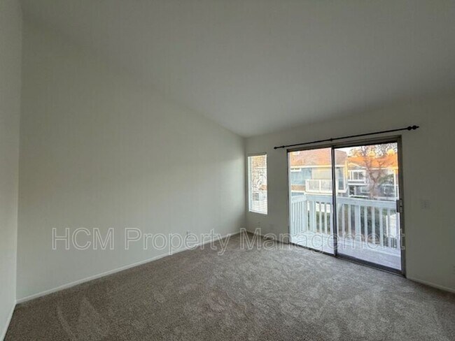 Foto del edificio - 99 Dogwood Ln