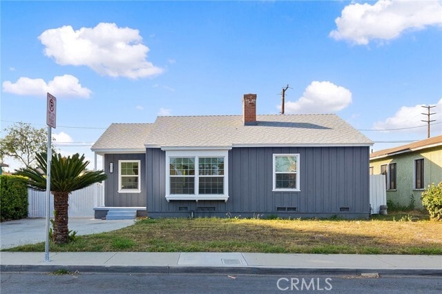 Building Photo - 1517 W Grand Ave