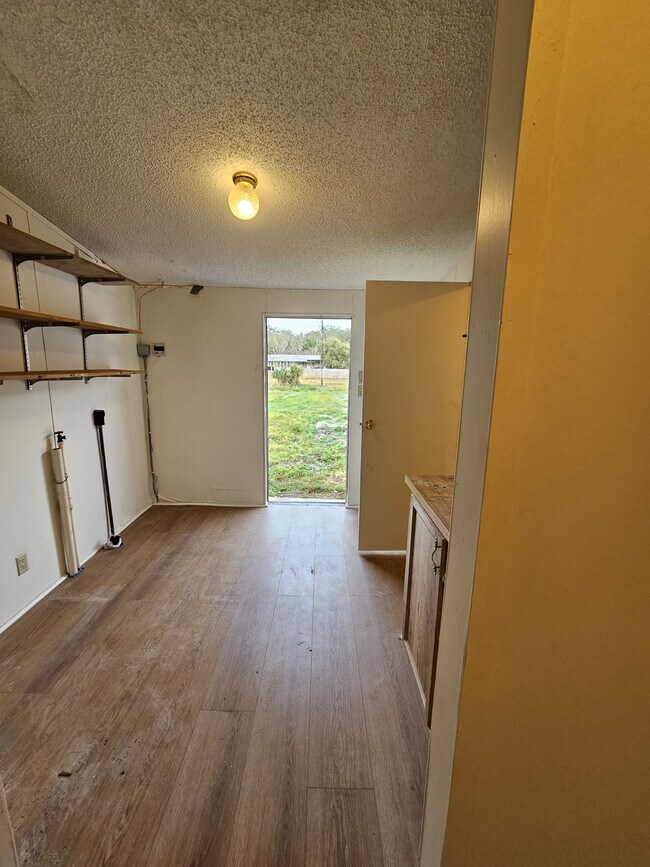 Building Photo - 124 Bland Rd