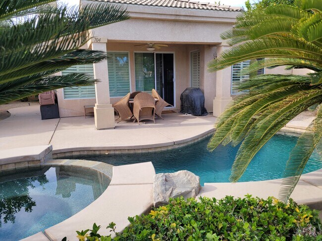 Foto del edificio - 29704 W Trancas Dr