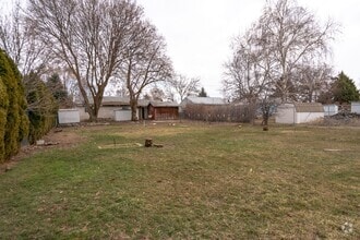 Building Photo - 64 N James Ave