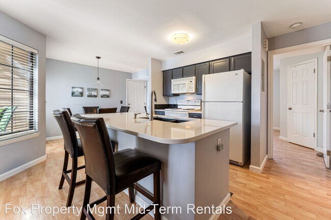 Foto del edificio - 1 br, 1 bath House - 4705 Spine Rd Apt E