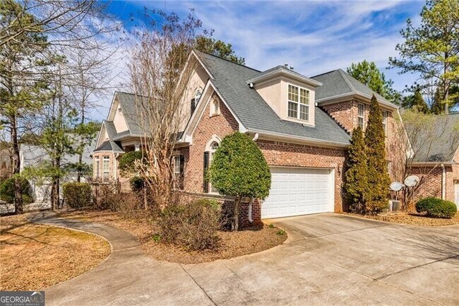 Building Photo - 418 Abbey Springs Way