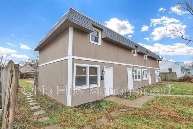 Building Photo - 3092 Grasmere Ave