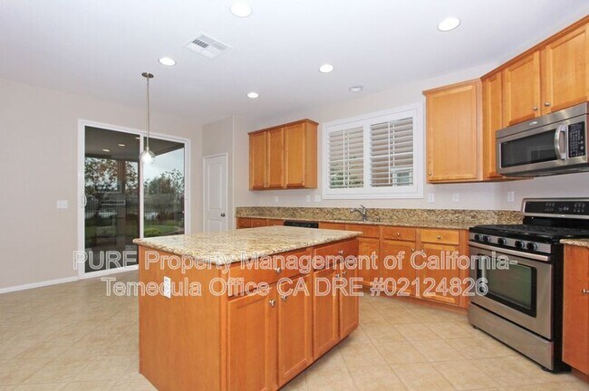 Foto del edificio - 29111 Rocky Point Ct