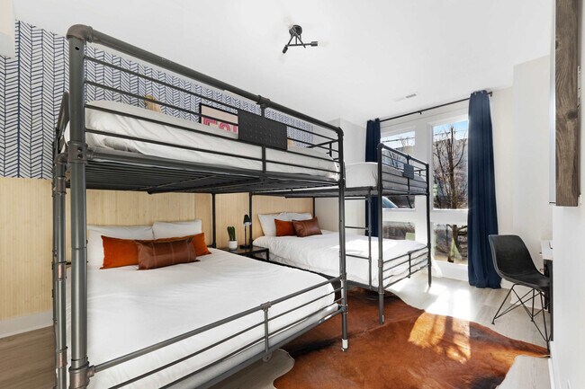 Foto del edificio - 913 Ramsey St