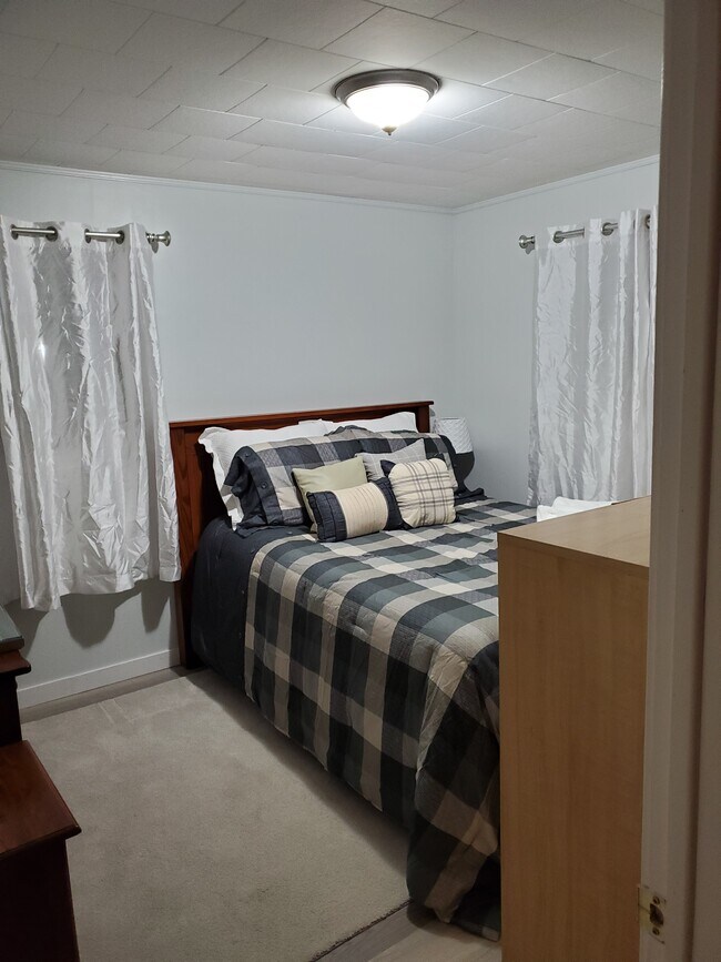 Photo du bâtiment - 9474 Beachwood Rd