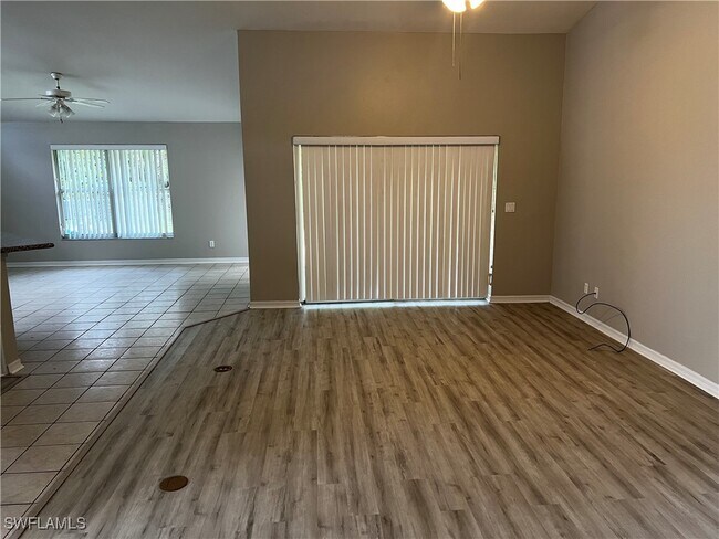 Foto del edificio - 18072 Horseshoe Bay Cir