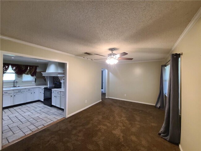Foto del edificio - 8535 Clement Poiroux Ln