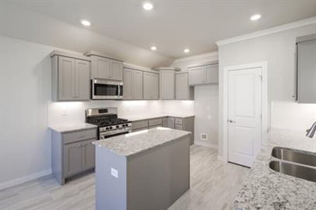 Photo - Come check out this Riverwood home in Lowell!