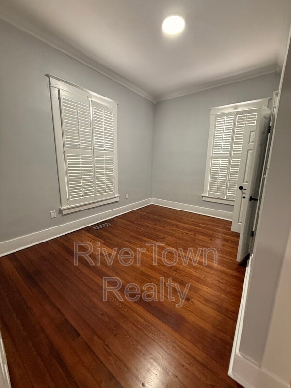 Foto del edificio - 2184 Cowden Ave