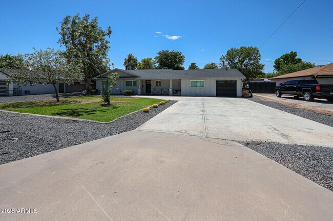 Foto del edificio - 3524 N 36th St