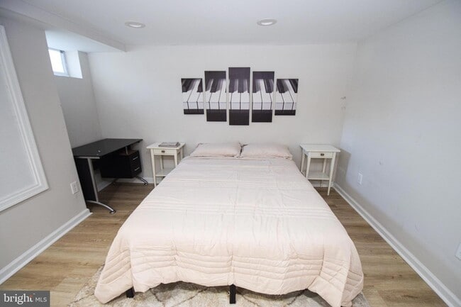 Building Photo - 1629 Searles Rd