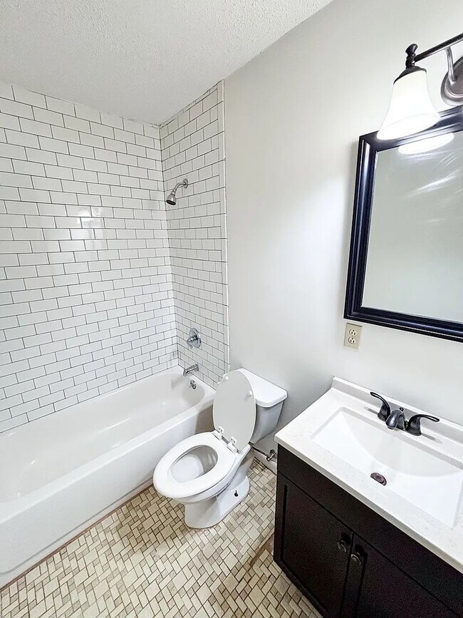 Foto del edificio - 301 Thacker Loop