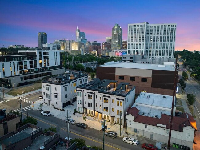 Foto del edificio - 602 S West St