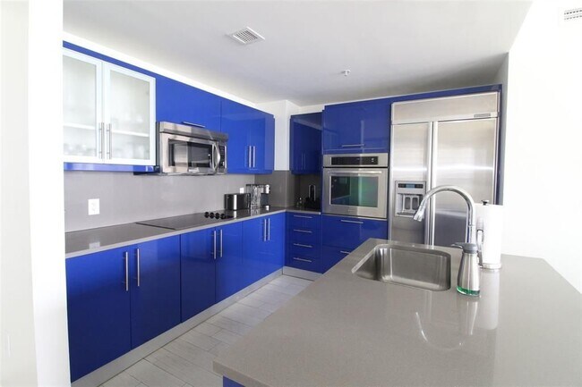 Foto del edificio - 3101 Bayshore Dr