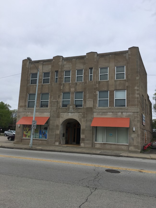 Building Photo - Sheridan Apartments