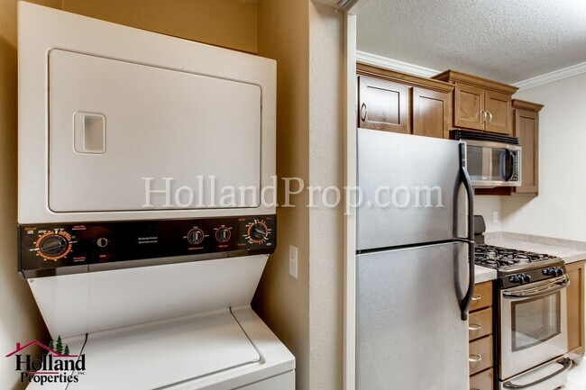 Foto del edificio - Fantastic 1 Bed, 1 Bath Condo in the Heart...