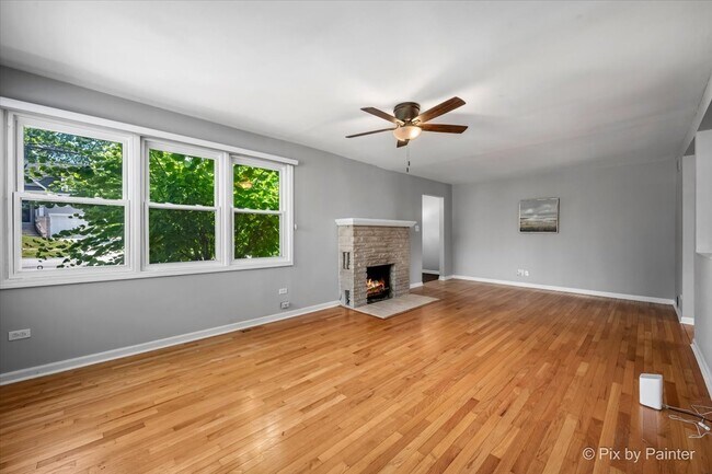 Foto del edificio - 120 W Hillside Ave