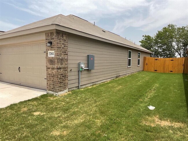 Foto del edificio - 17800 Speculator Ln