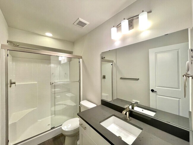 Foto del edificio - Great Townhome for rent